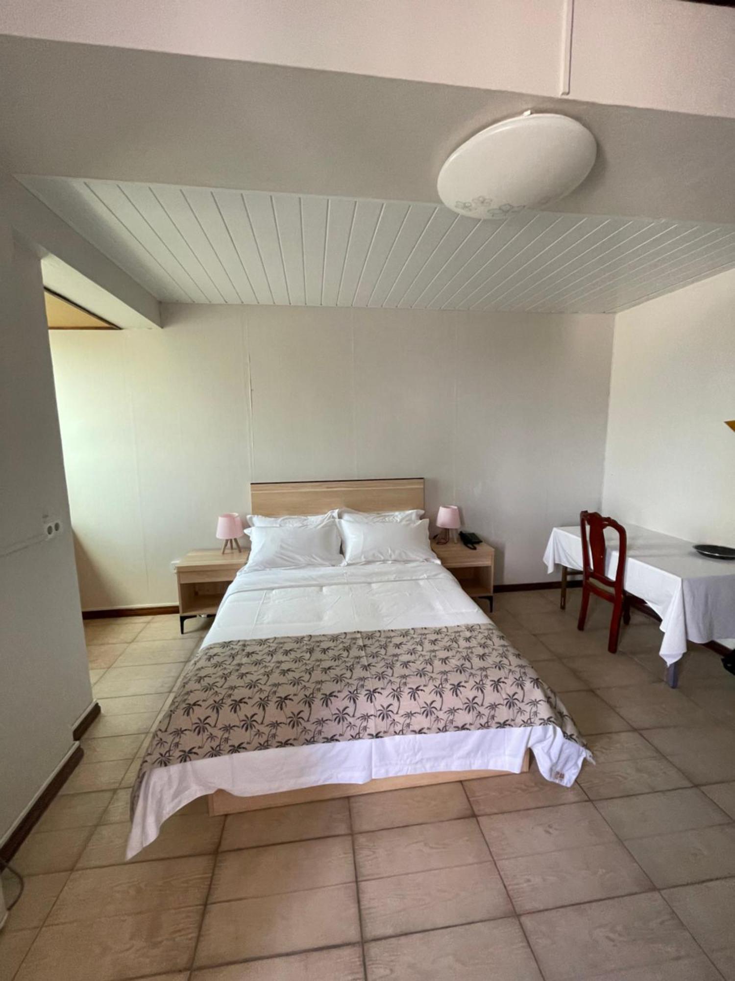 Kirin Guesthouse And Restaurant Port Louis Bilik gambar